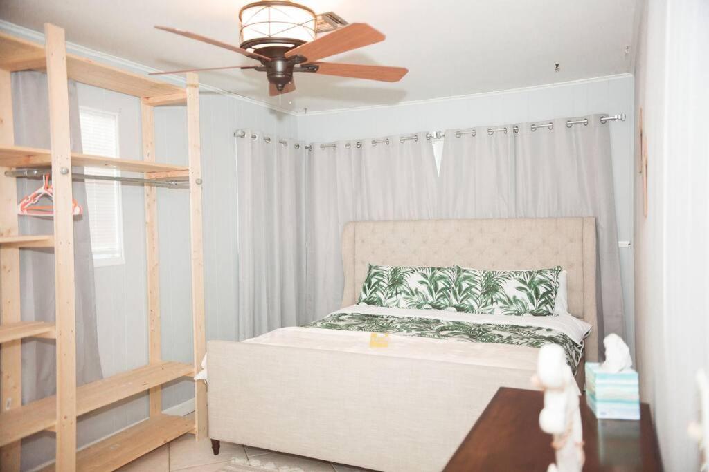 Charming Home, Minutes From The Beach Βέρο Μπιτς Εξωτερικό φωτογραφία